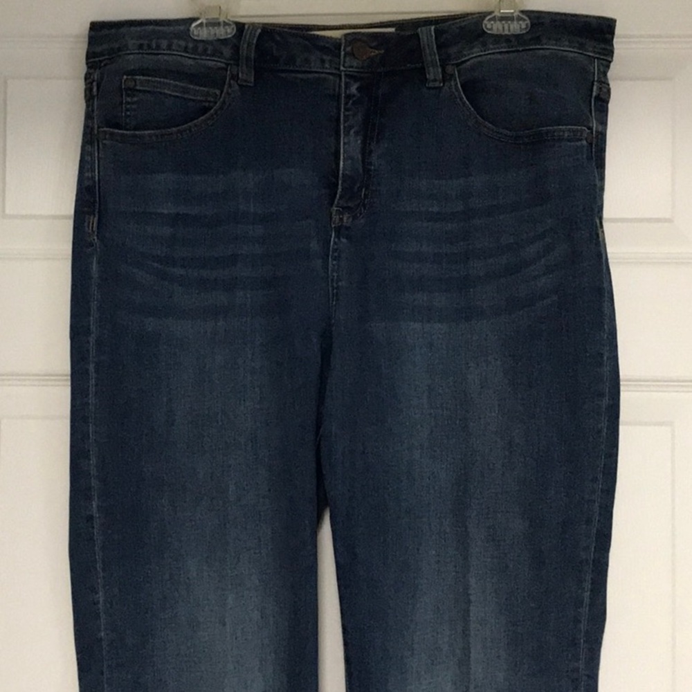 Soft Surroundings Classic Blue Jeans 42 inch long new w/o tags
